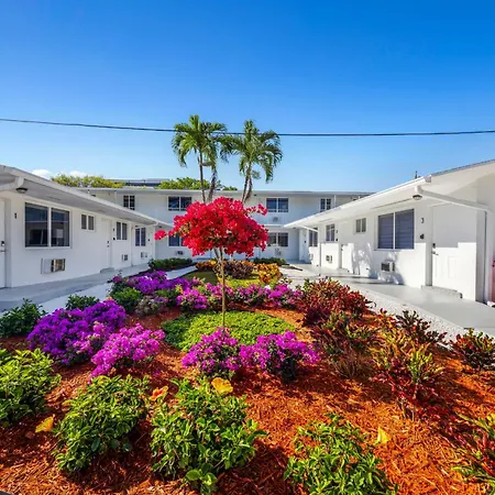 Stylish 1-Br Apartment In The Heart Of Miami With Beautiful Garden, Gym And Bbq
